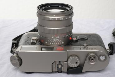 Leica M6 + Leica Summilux-M Titan 1:1.4 50mm -Gebrauchtartikel-